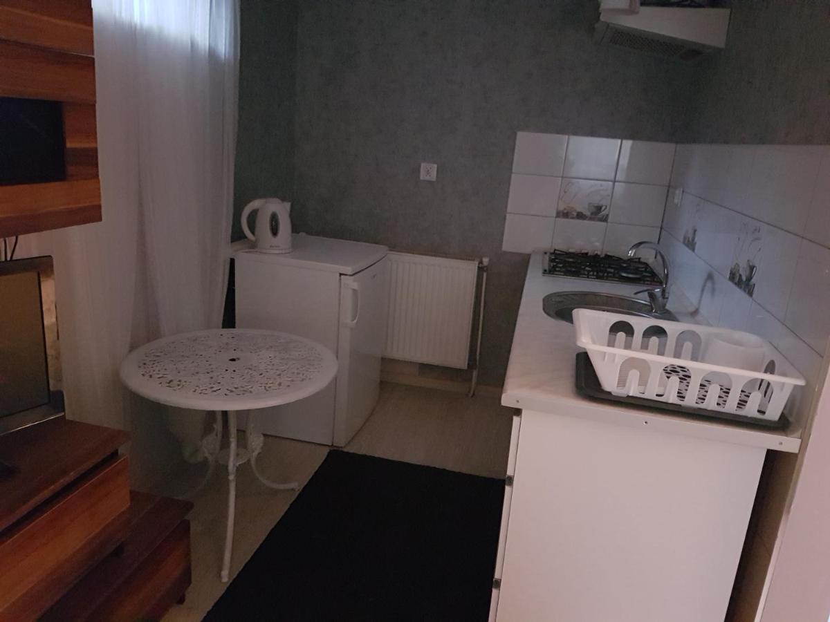 Wczasowisko Karola Apartment Lubomierz  Ngoại thất bức ảnh