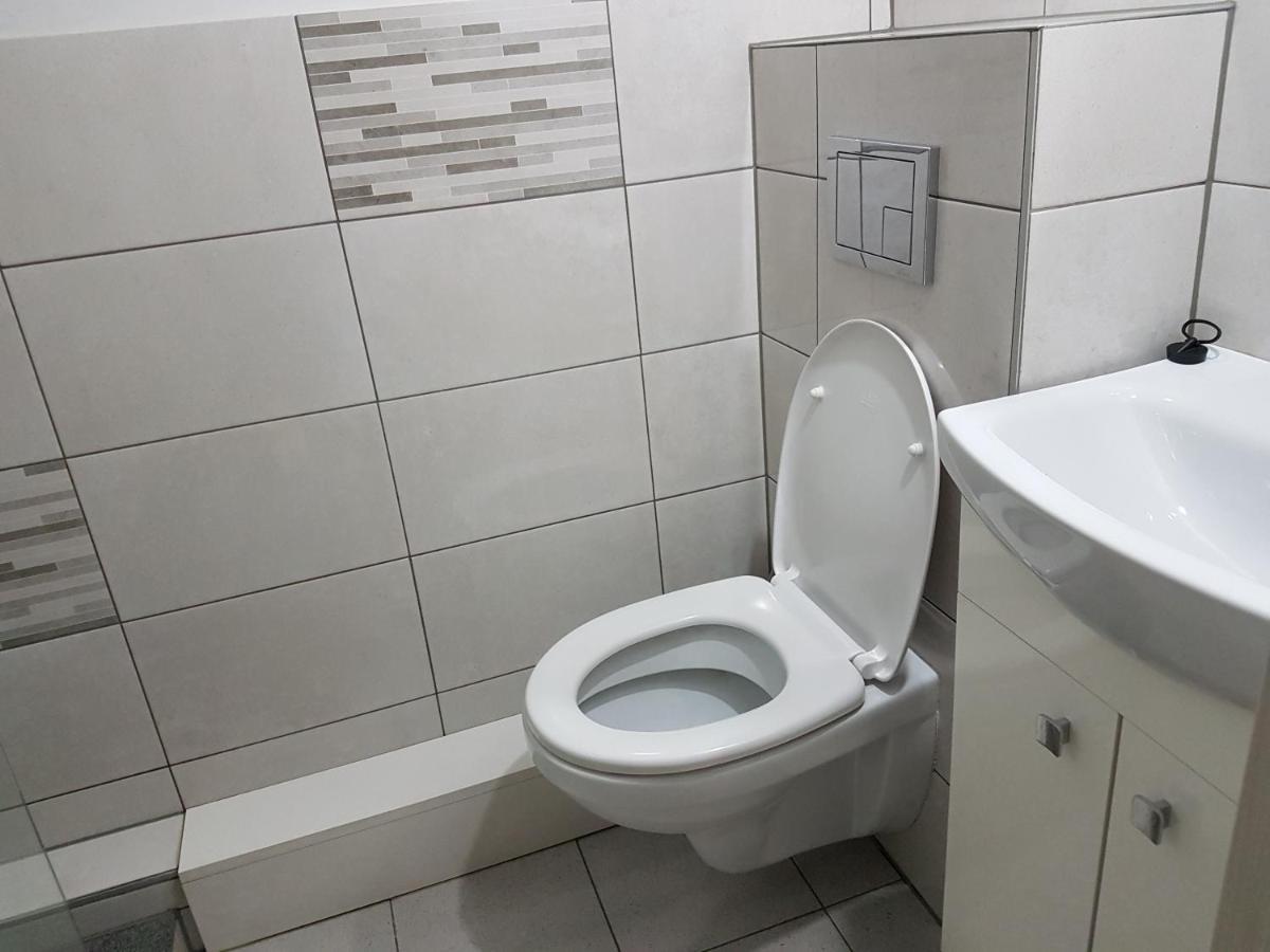 Wczasowisko Karola Apartment Lubomierz  Ngoại thất bức ảnh