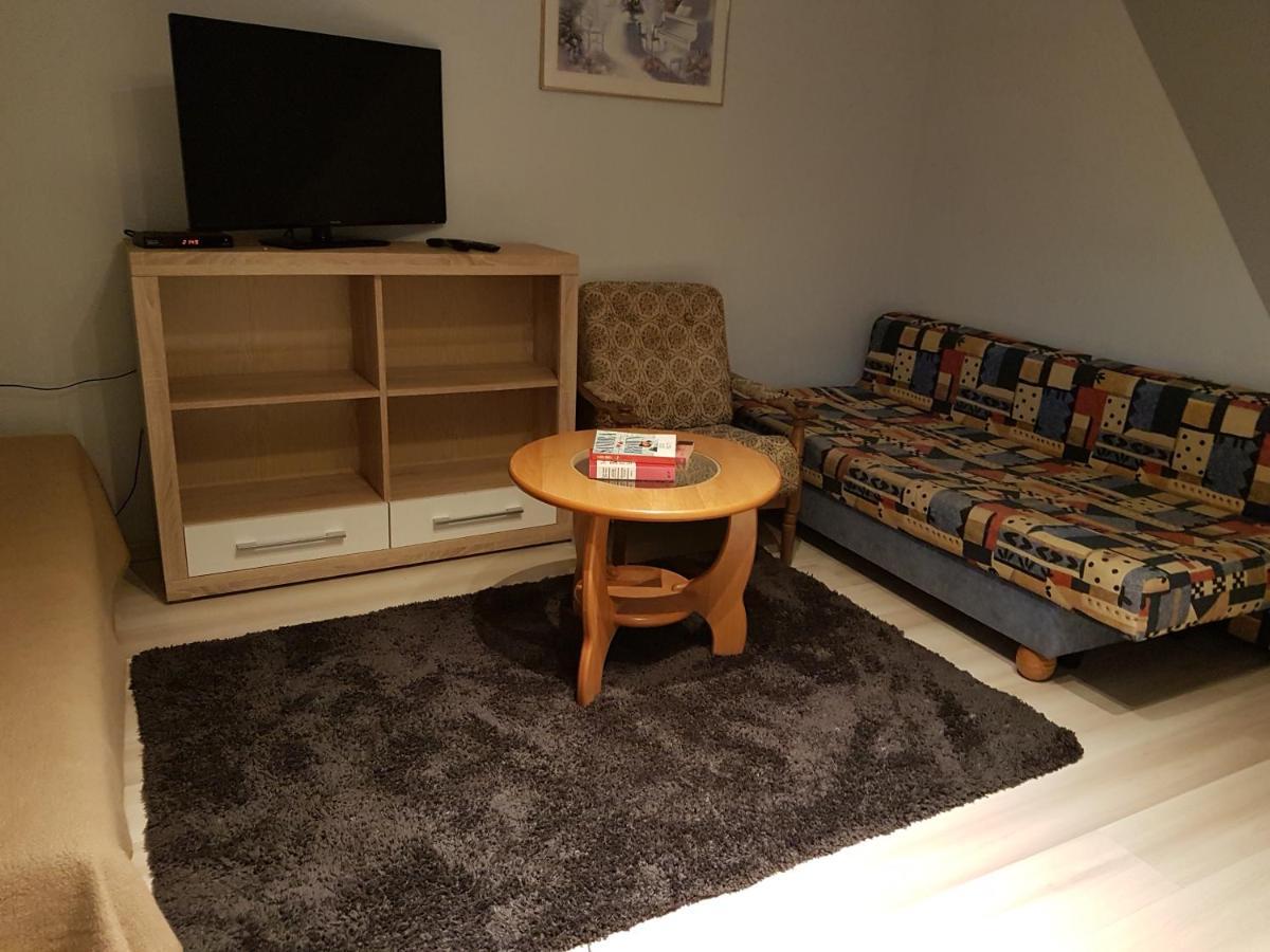 Wczasowisko Karola Apartment Lubomierz  Ngoại thất bức ảnh