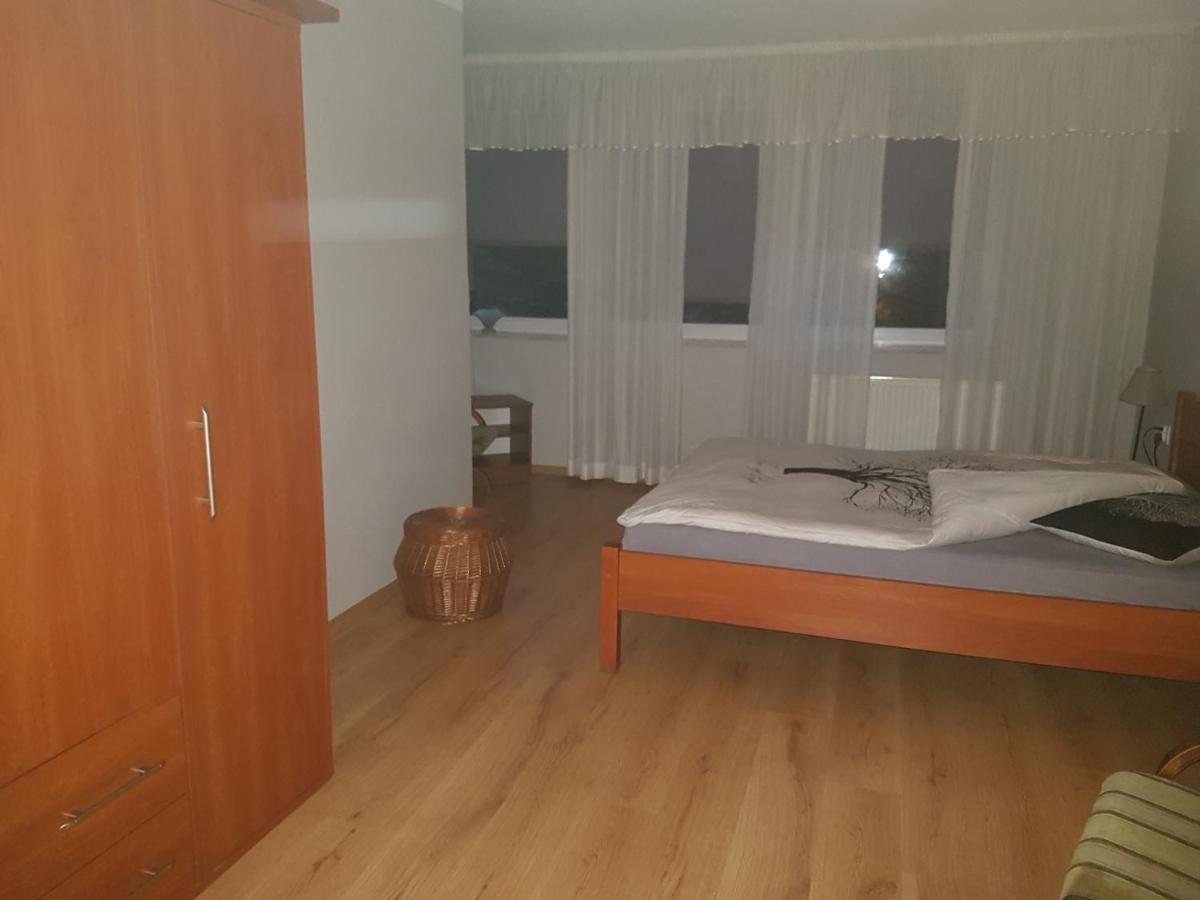 Wczasowisko Karola Apartment Lubomierz  Ngoại thất bức ảnh